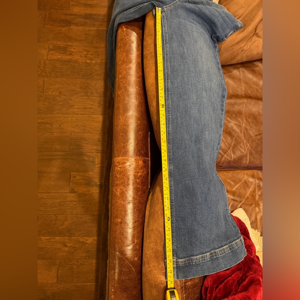 Maeve by Anthropologie high rise wide leg jean size 29, excellent condition! - Picture 9 of 11
